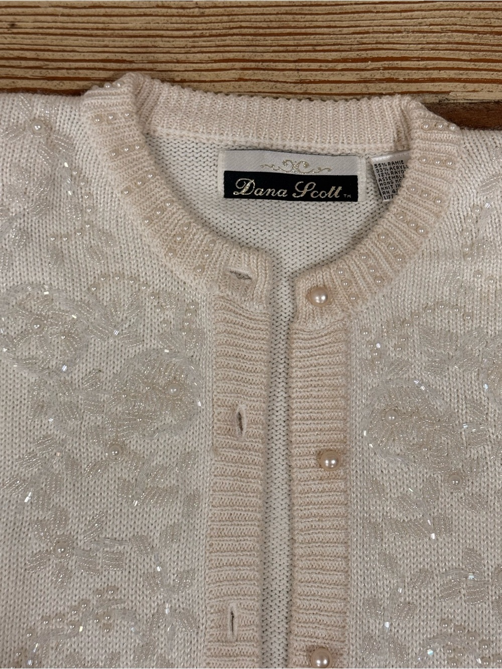 Vintage Dana Scott Cream Beaded Cardigan Sweater Size Small - Picture 6 of 11